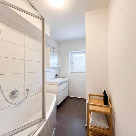 I Eschenlohe, Spacious Group Apartment, Mountain View Apartamento *