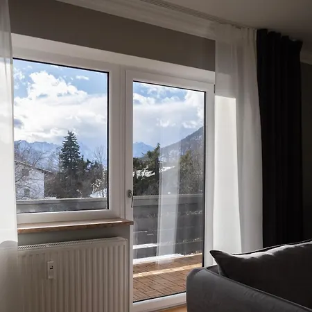 I Eschenlohe, Spacious Group Apartment, Mountain View * Eschenlohe