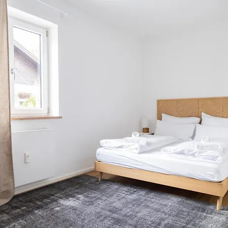 I Eschenlohe, Spacious Group Apartment, Mountain View Eschenlohe