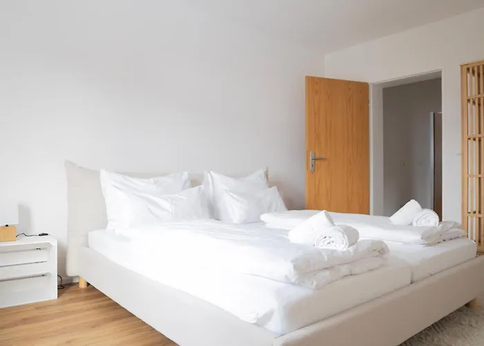 I Eschenlohe, Spacious Group Apartment, Mountain View * Eschenlohe