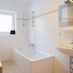 I Eschenlohe, Spacious Group Apartment, Mountain View
