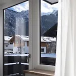 I Eschenlohe, Spacious Group Apartment, Mountain View Apartman *