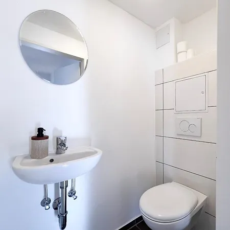 Apartment I Eschenlohe, Spacious Group Apartment, Mountain View